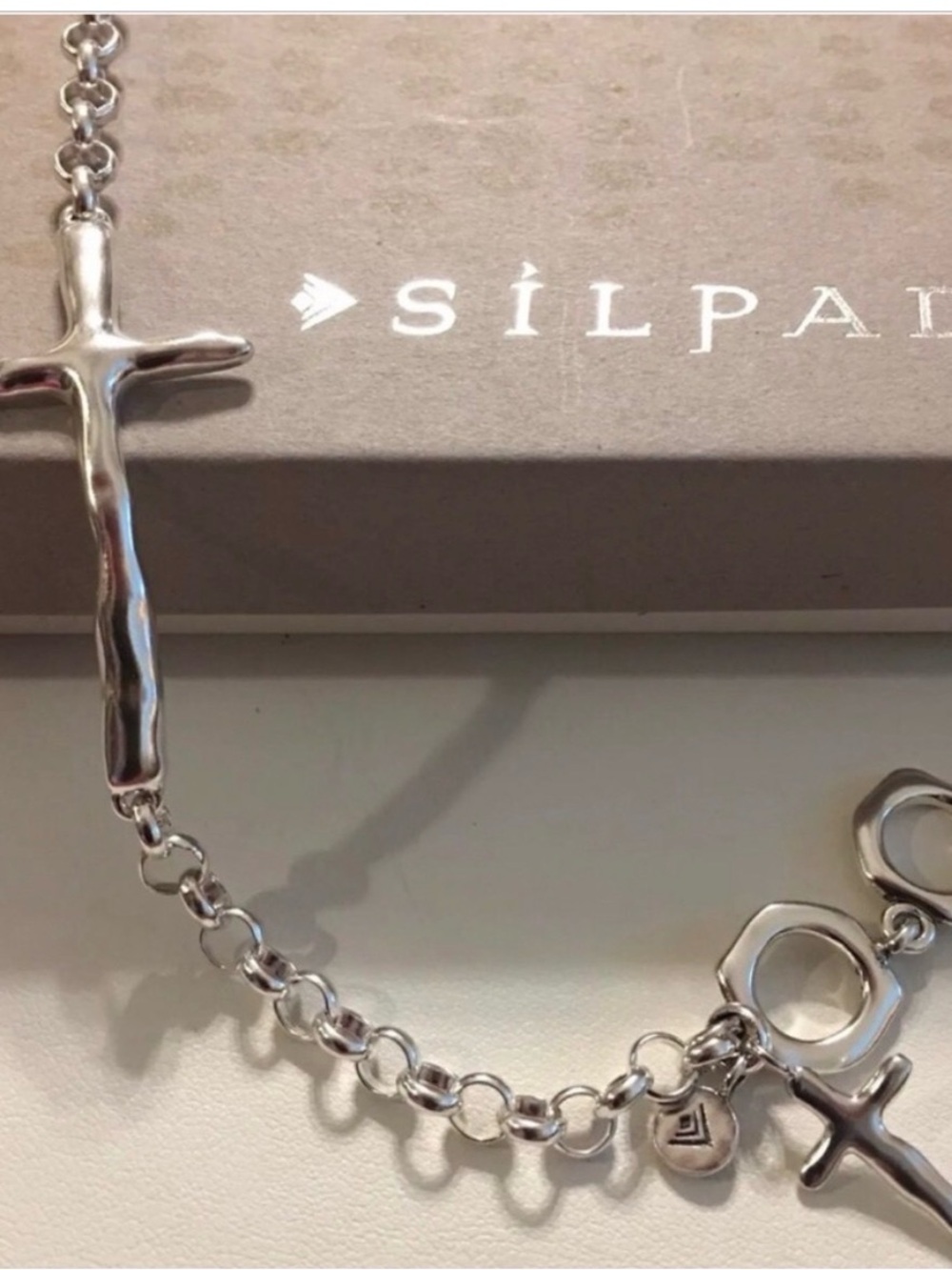 Silpada “In Good Faith” Polished Silver Cross Charm Bracelet